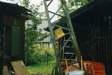 89-005